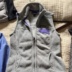 Patagonia Heather Gray Vest with Violet Details